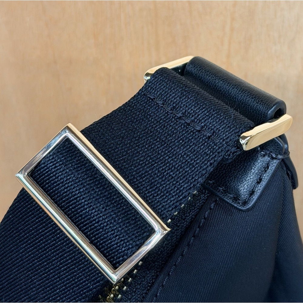 Kate Spade Carter Nylon Sling - Black NWT - Picture 10 of 16